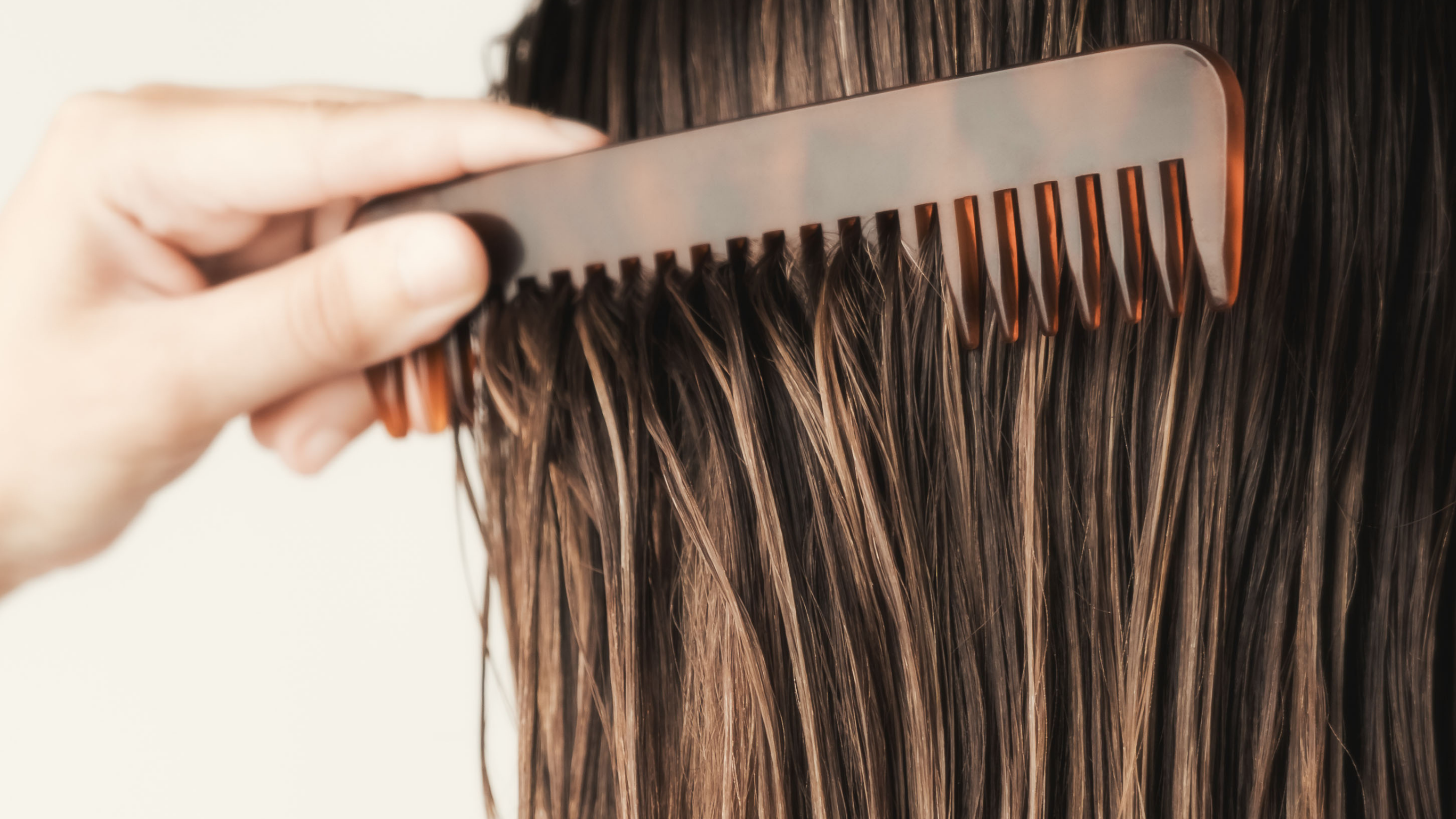 Why Your Conditioner Should Stay on Longer Than You Think