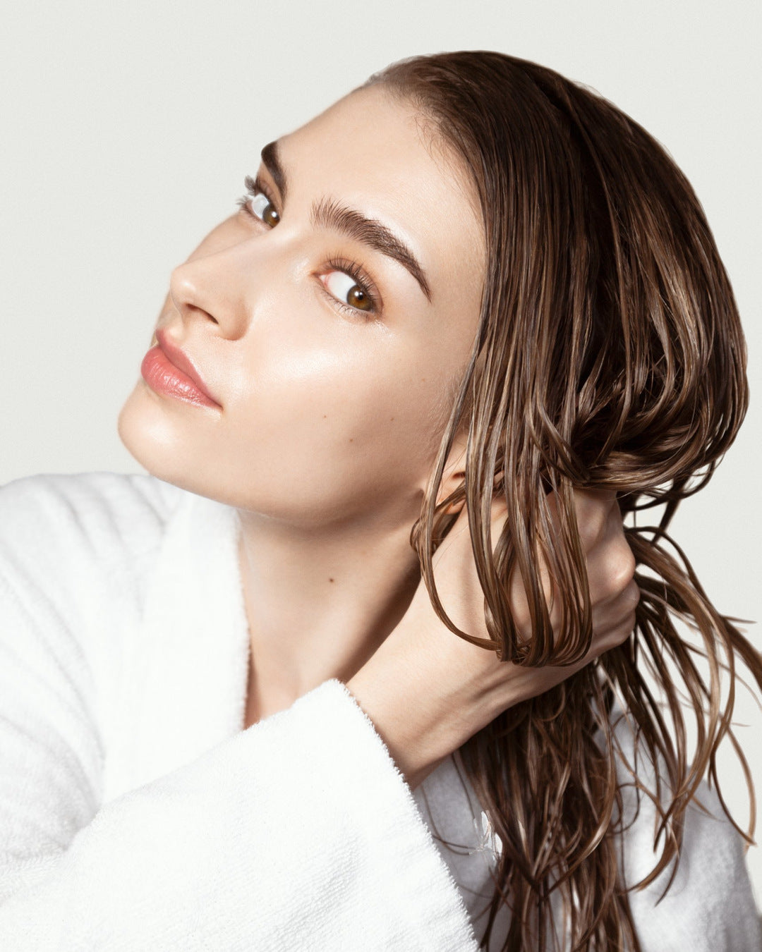 Reparierendes und schützendes Shampoo