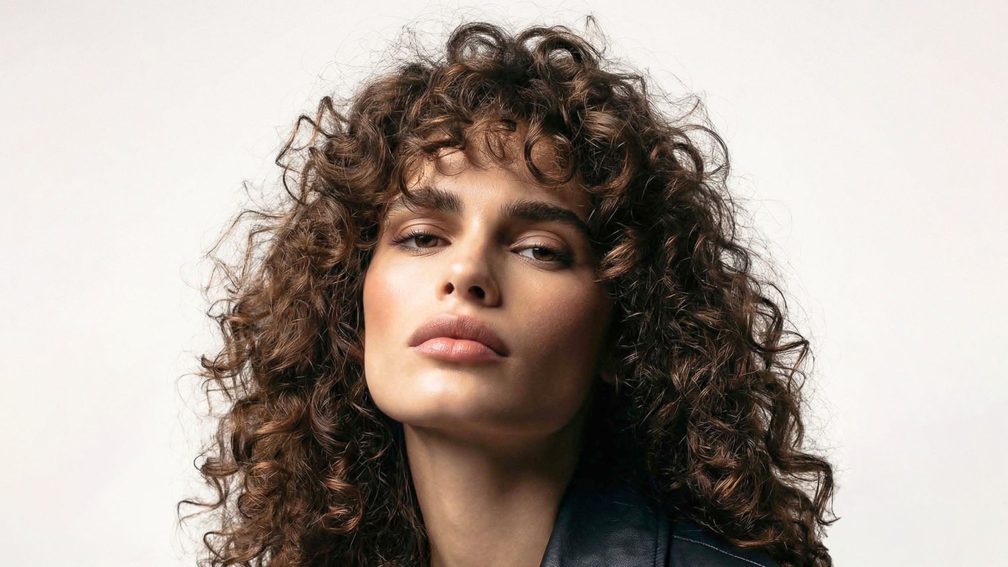 When Curls Are Allowed to Be Curls